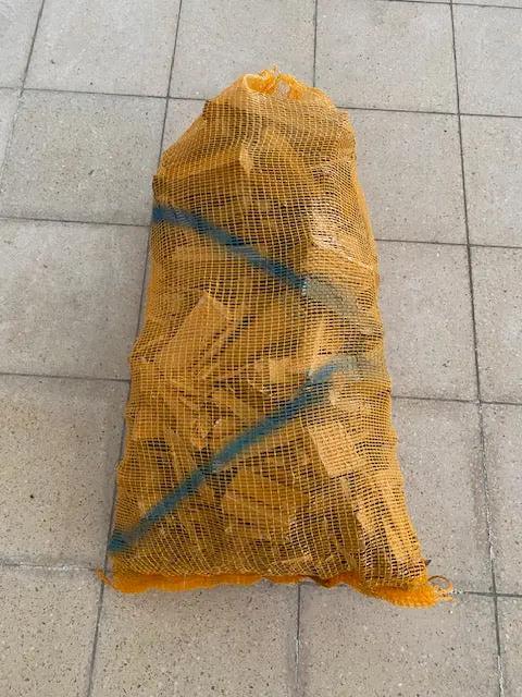 Bois de chauffage en épicéa-Séché à l'air